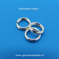 Gedraaide ring van gerodineerd zilver 925 van 5 mm per stuk