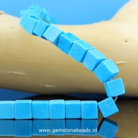 Blauwe Howliet kralen kubus 6 x 6 mm