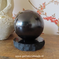 Shungite bol van 7 cm met onderzetter