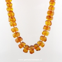 Barnsteen ketting met facet geslepen kralen ca. 50 cm