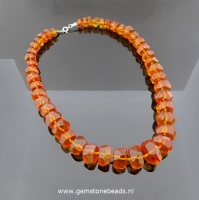 Barnsteen ketting met facet geslepen kralen ca. 50 cm