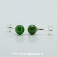 Jade Nefriet oorknopjes 925 van 7 mm