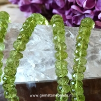 Facet geslepen Peridoot kralen 4 x 6 mm