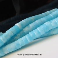 AANBIEDING: Blauwe Opaal kralen van ca 2.5 x 4 mm
