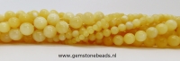 Ronde gele Calsiet kralen van 8-8.5 mm